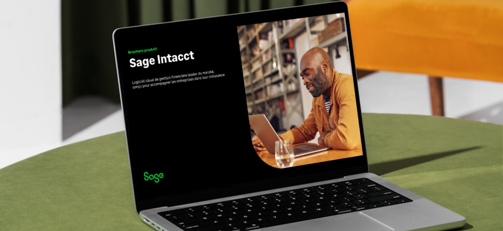 Mockup brochure Sage Intacct